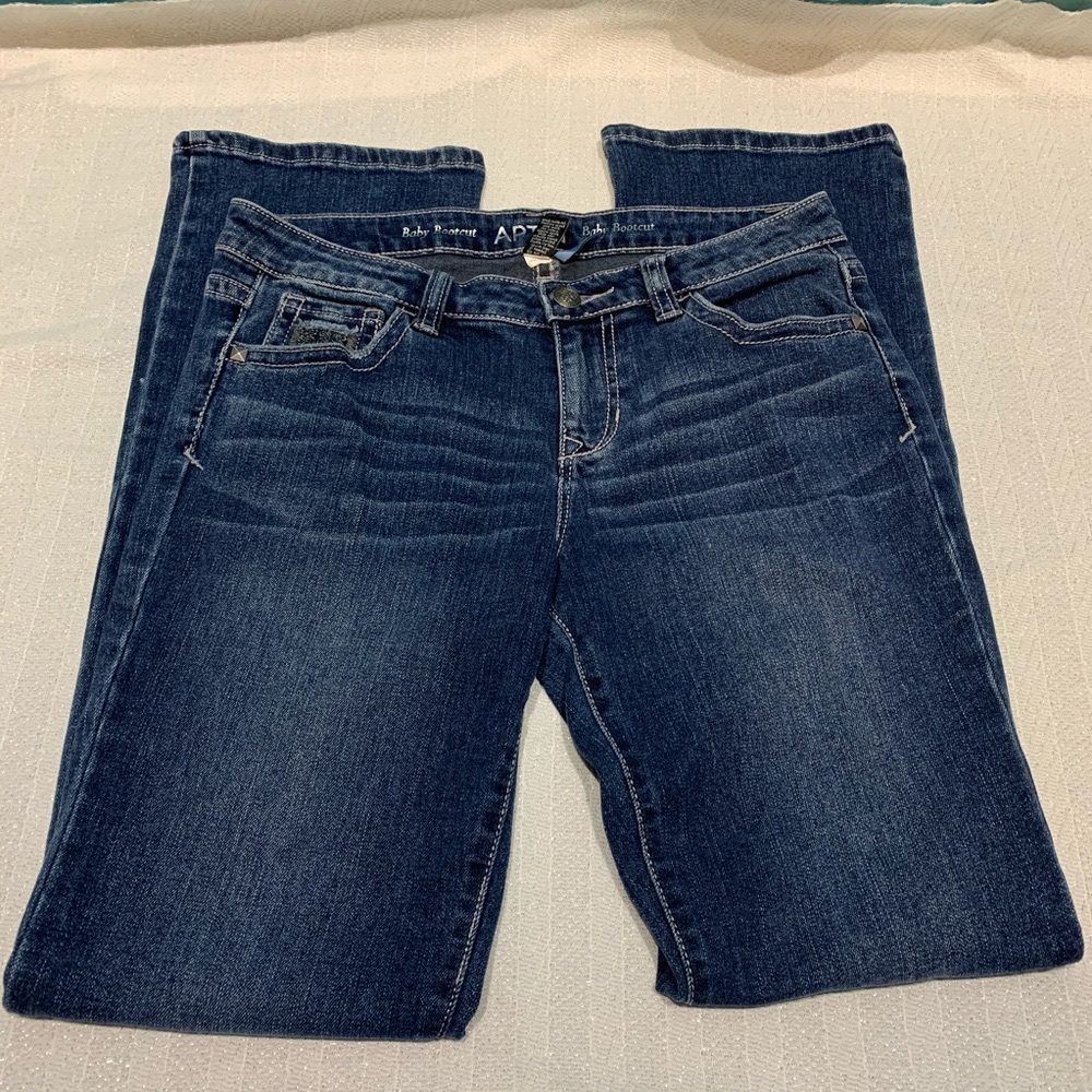 Apt 9 Jeans Baby Bootcut Modern Fit Size 6